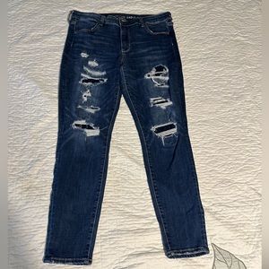 American Eagle distressed Next Level Stretch skinny jeans size 16